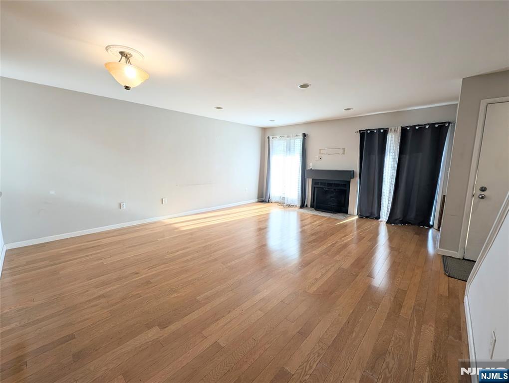 609 River Renaissance C09 - Photo 4