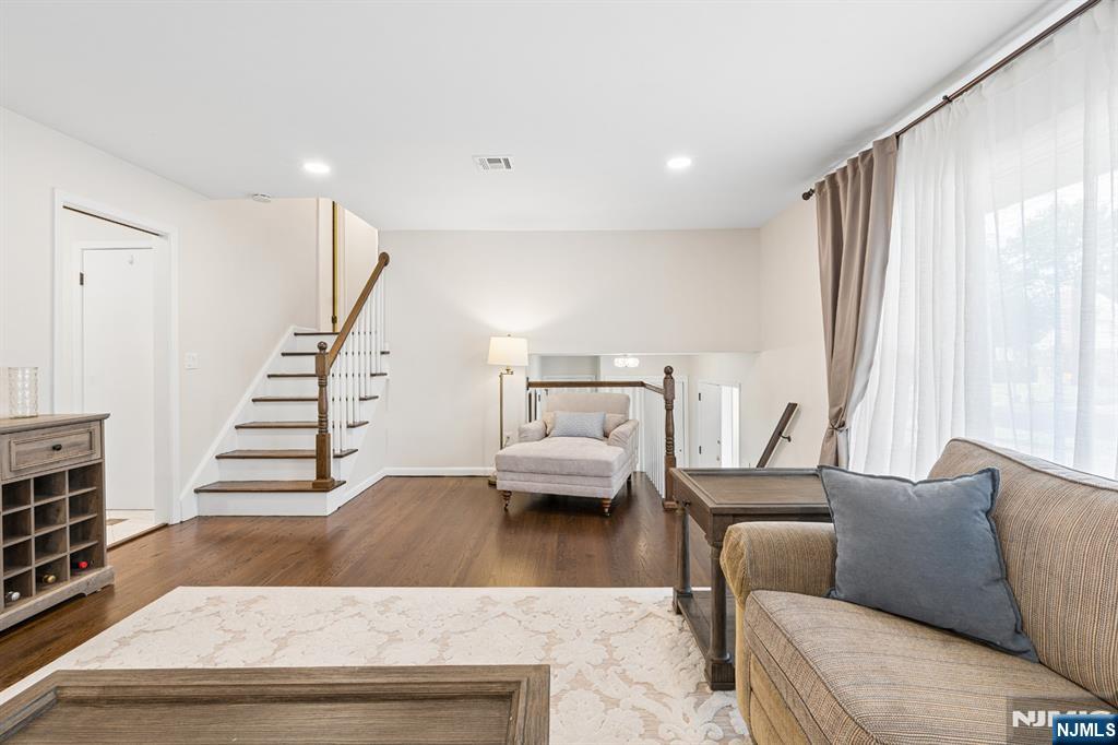 193 New York Avenue - Photo 5