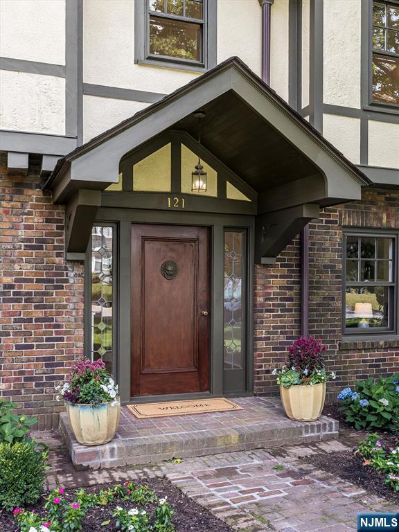 121 Christopher Street - Photo 2