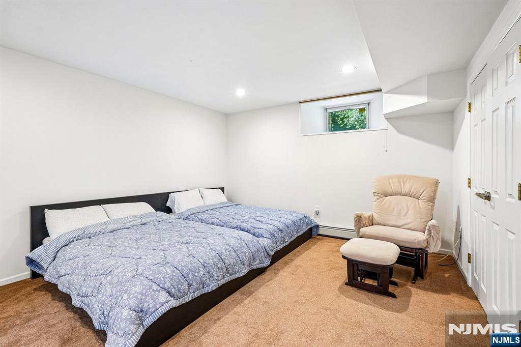 1 Canterbury Road — photo 33