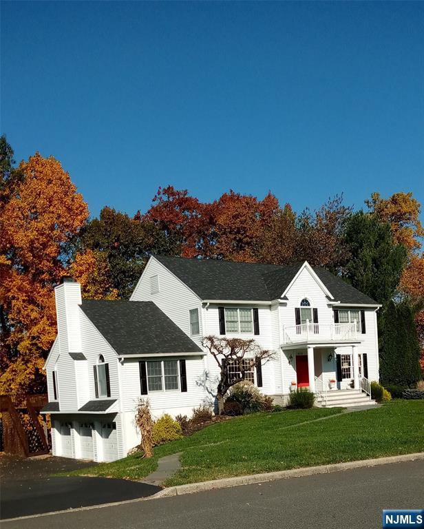 513 Lydia Lane - Photo 2