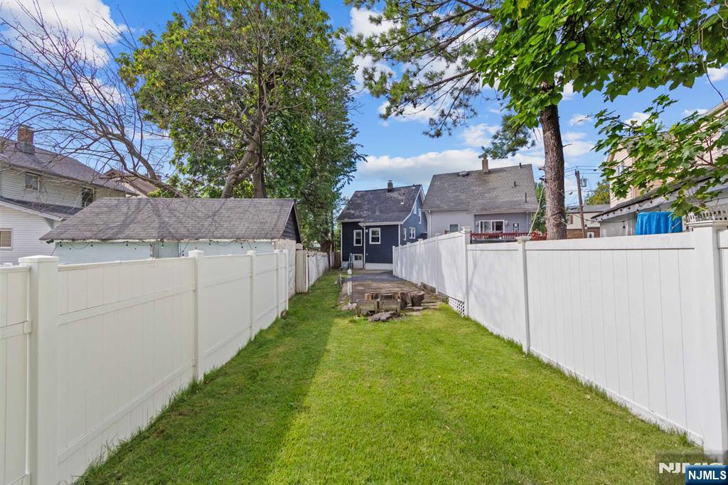 15 Laurel Street - Photo 5