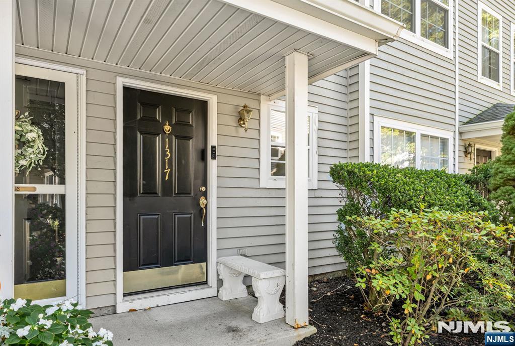 1317 Paddington 1317 - Photo 3