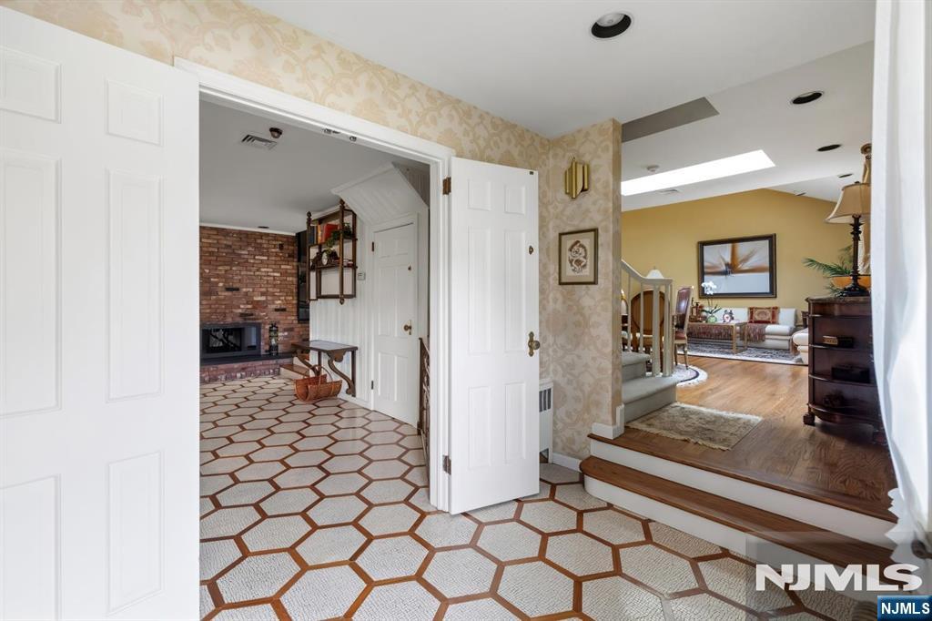 11 Merritt Drive - Photo 5