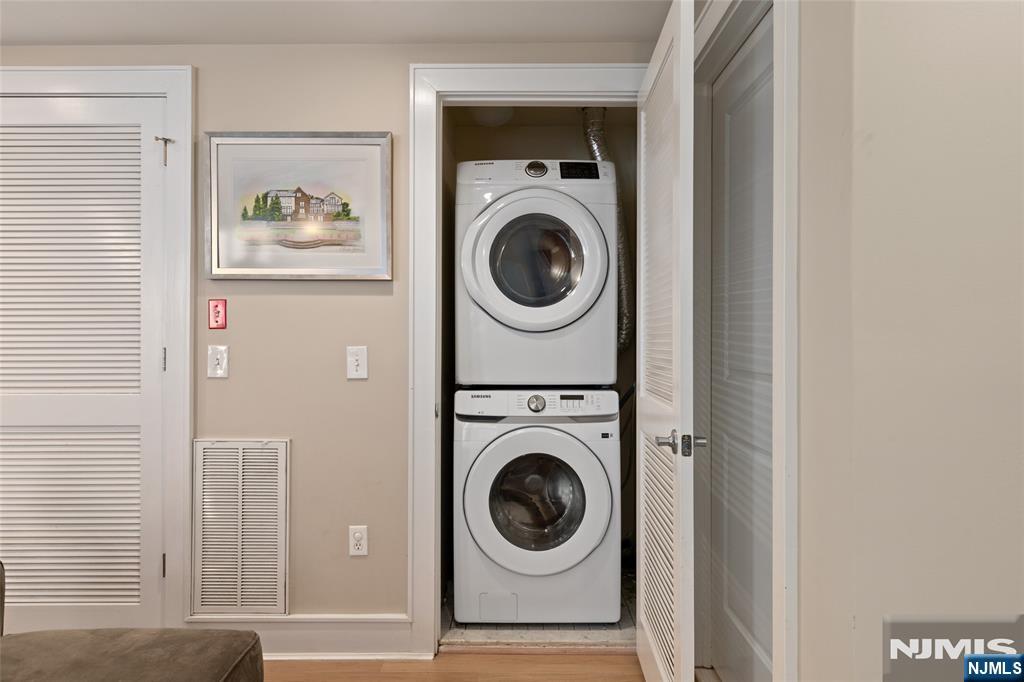 2 Paterson Avenue #2B