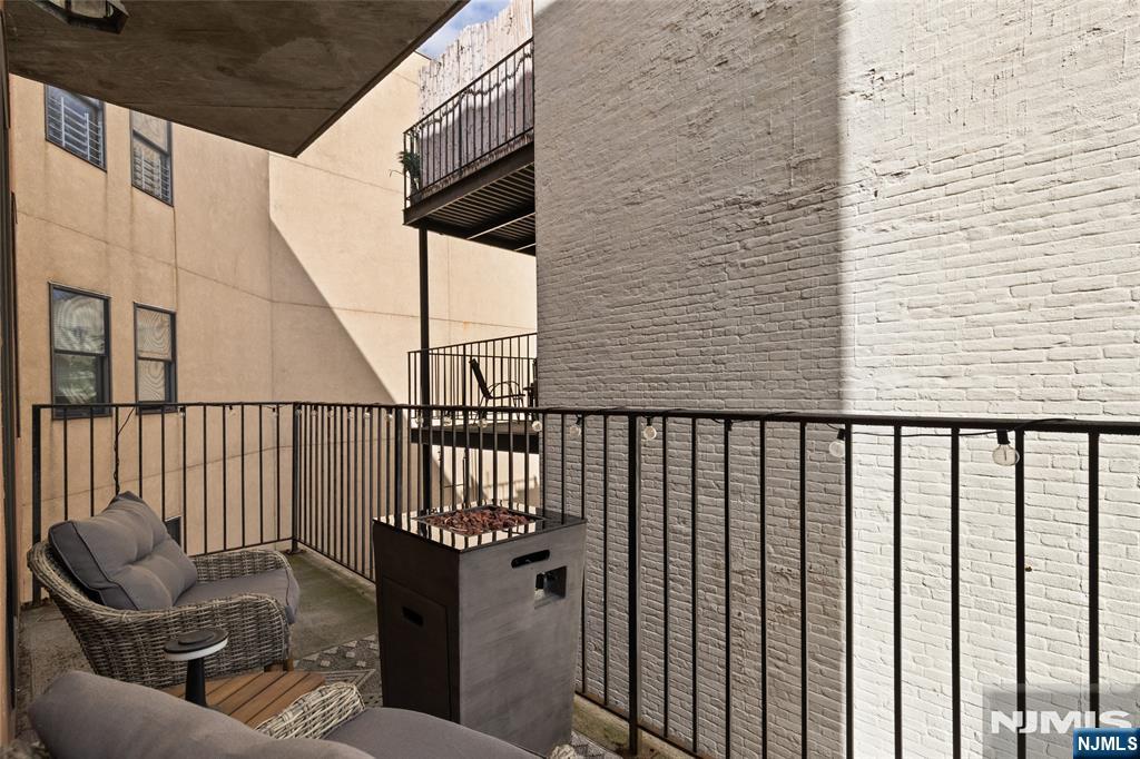 2 Paterson Avenue #2B