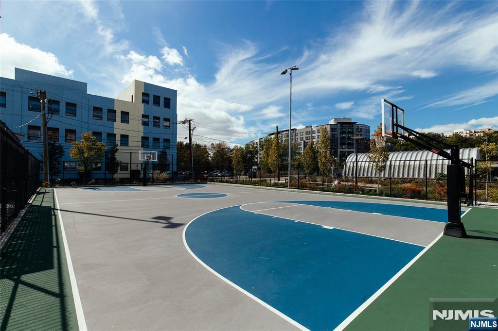 2 Paterson Avenue #2B