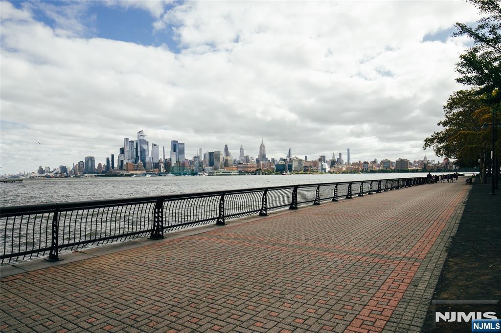 2 Paterson Avenue #2B