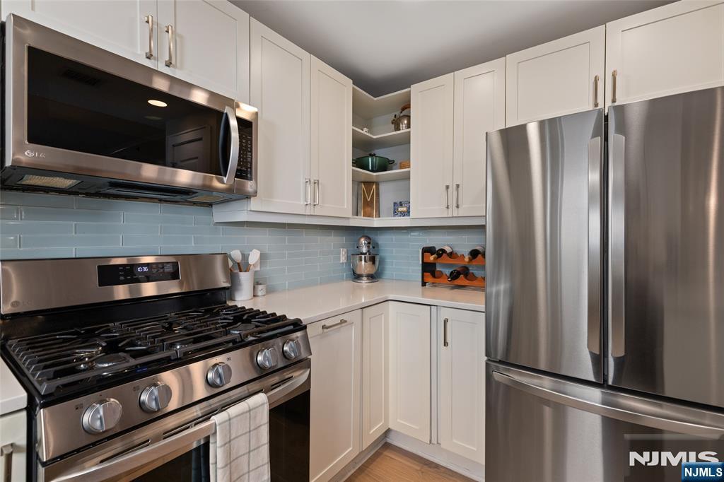 2 Paterson Avenue #2B