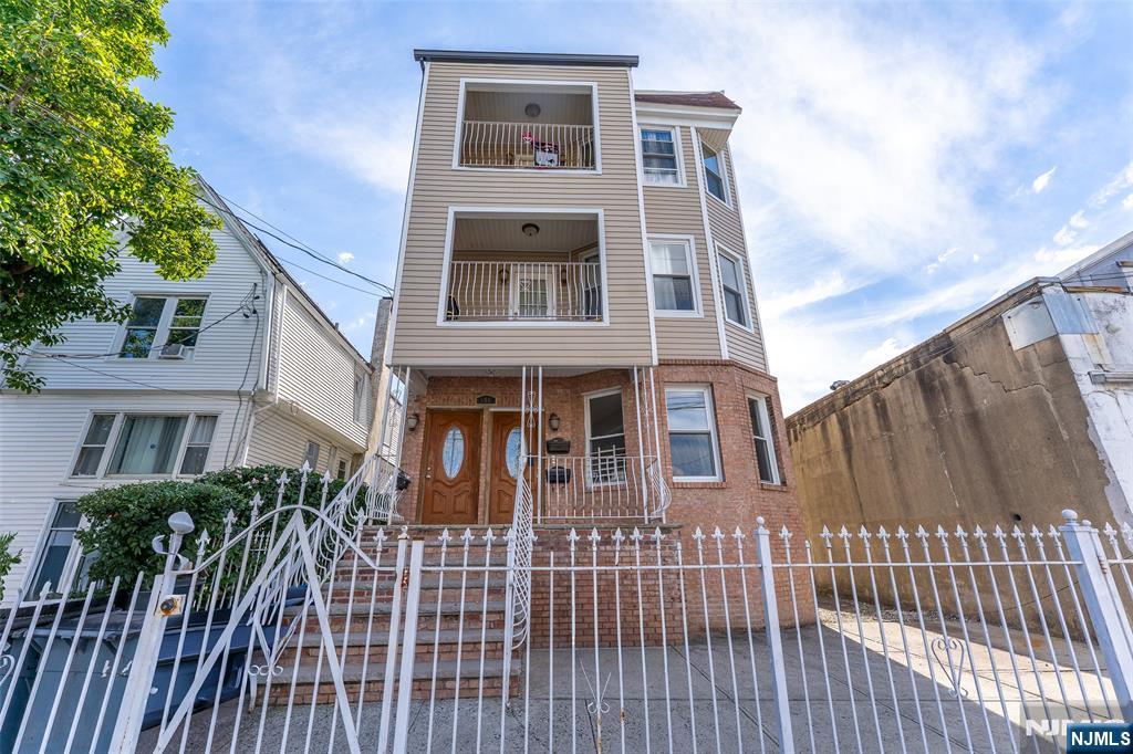 Photo 2 of Multi family home for sale at 590 Hawthorne Ave, Irvington, NJ 07112 | MLS# 26037045 | Listing updated on 2026-10-05