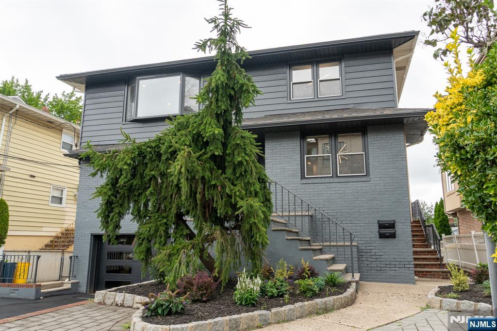 Photo 3 of Multi family home for sale at 453 8th Street, Palisades Park, NJ 07650 | MLS# 26037070 | Listing updated on 2026-10-04