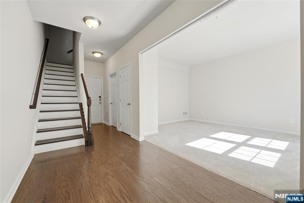 26 Truman Drive - Photo 2