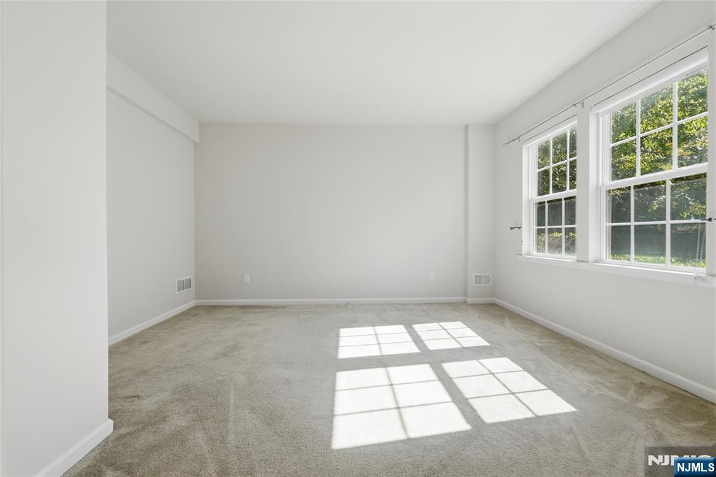 26 Truman Drive - Photo 3