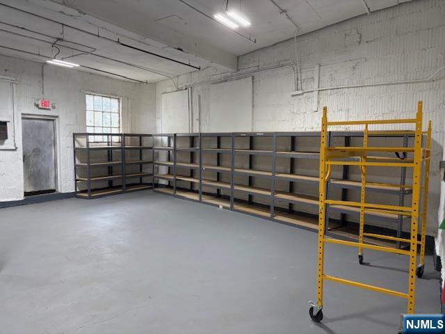 40 Burlews BLDG #2 - Photo 2