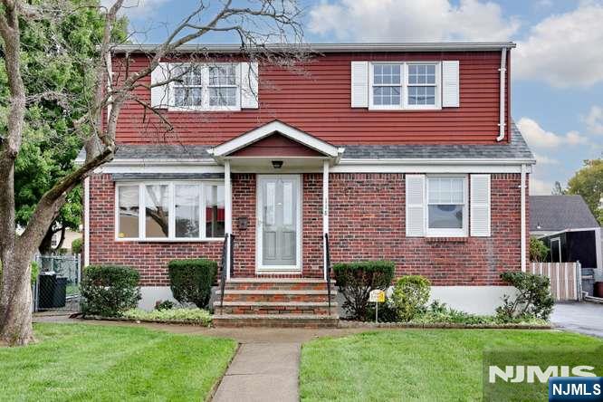 118 Gilbert Avenue - Photo 1