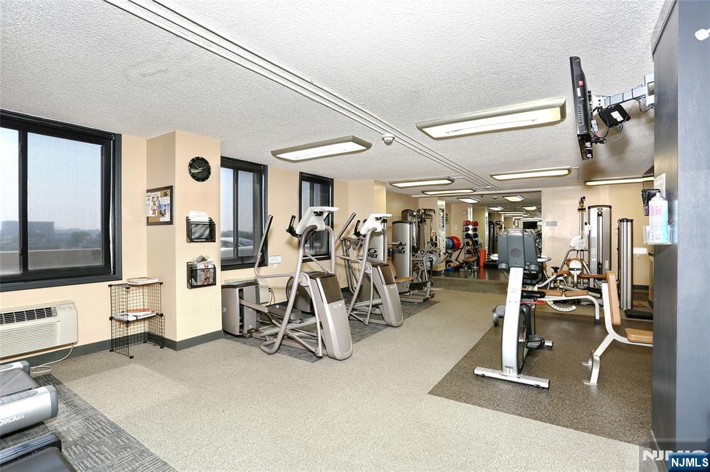 160 Overlook Avenue #19D