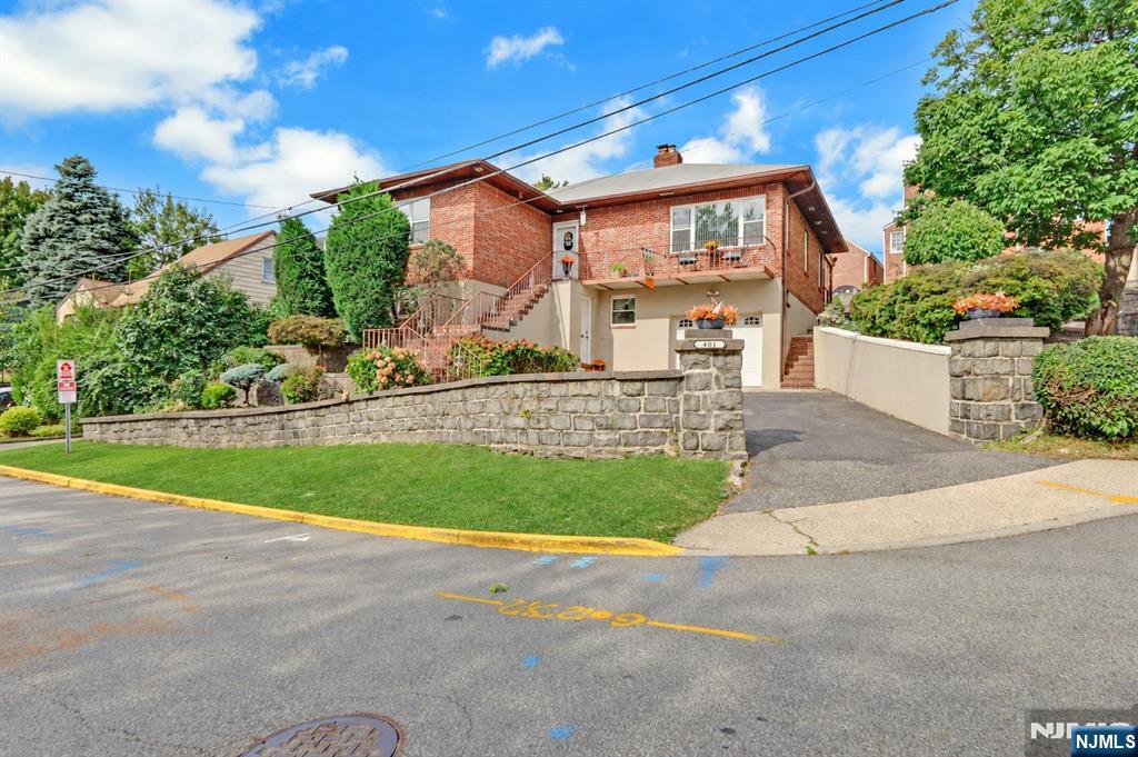 Photo 2 of Sale Pending at 401 Adolphus Ave, Cliffside Park, NJ 07010 | MLS# 26037113 | Listing updated on 2026-10-06