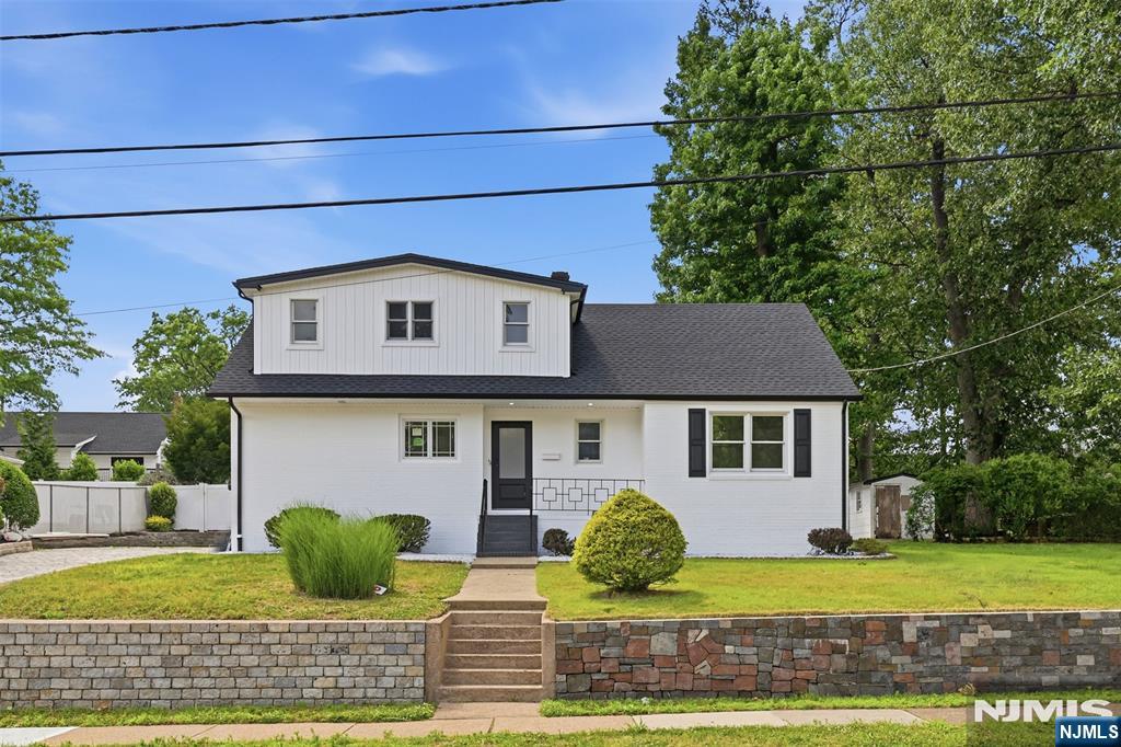 Photo 2 of Single family home for sale at 768 Birch Ave, New Milford, NJ 07646 | MLS# 26037131 | Listing updated on 2026-10-07