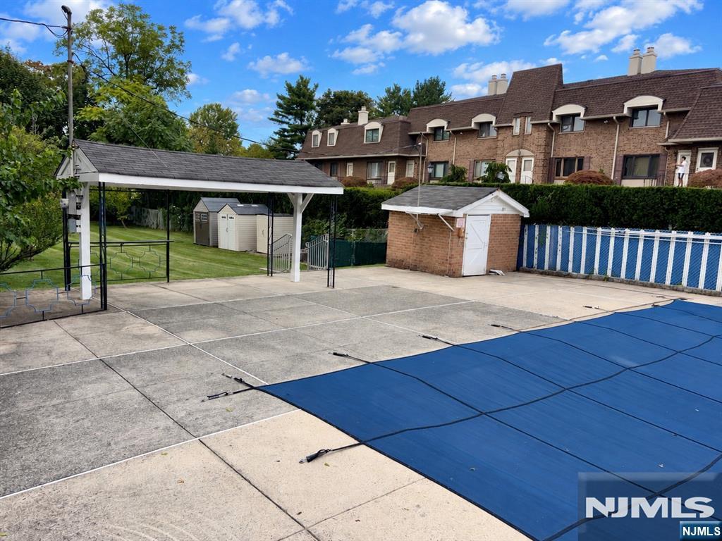605 Grove Street #E10