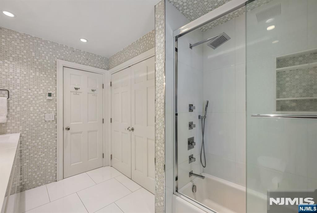 402 Highland Avenue — photo 38