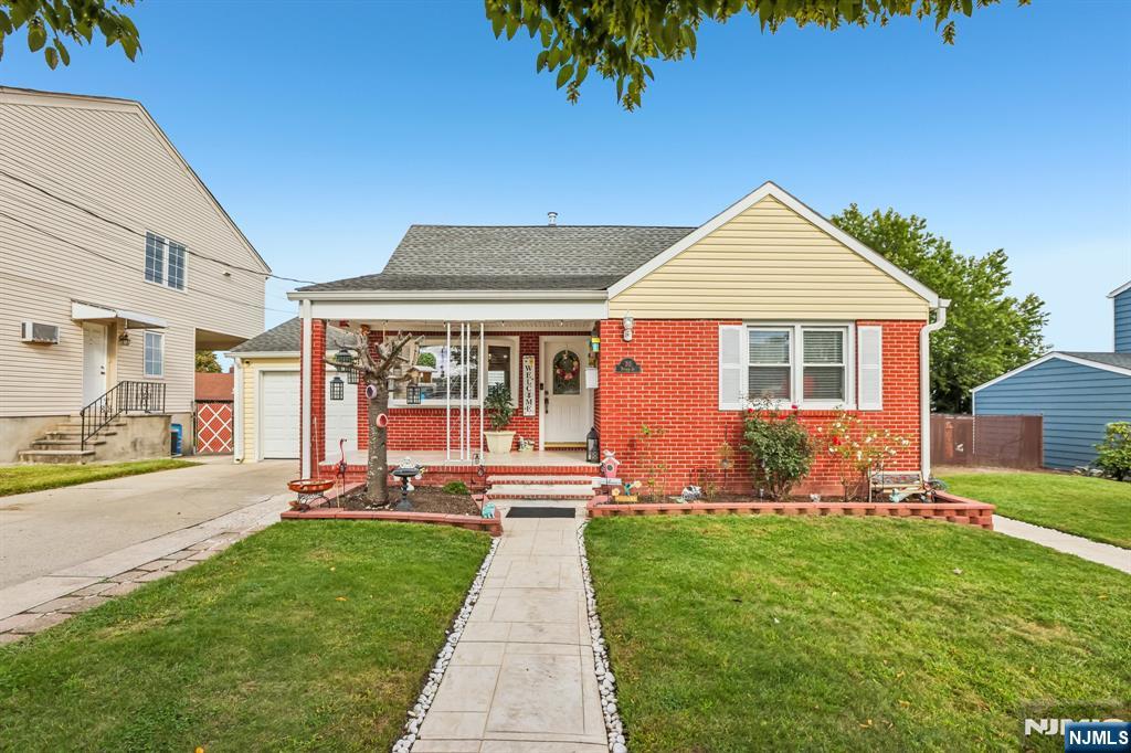 30 Putnam Street - Photo 1
