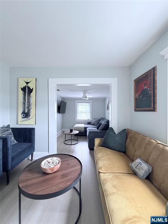 136 Prospect Street 2nd Floor - Photo 2