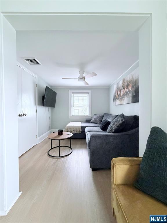 136 Prospect Street 2nd Floor - Photo 3
