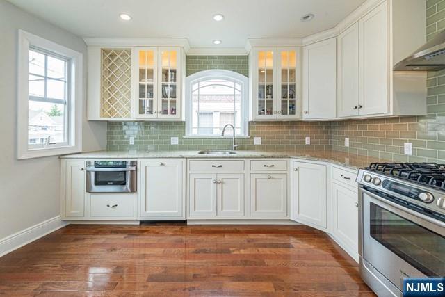 502 Franklin Avenue - Photo 2
