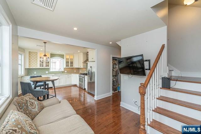 502 Franklin Avenue - Photo 4