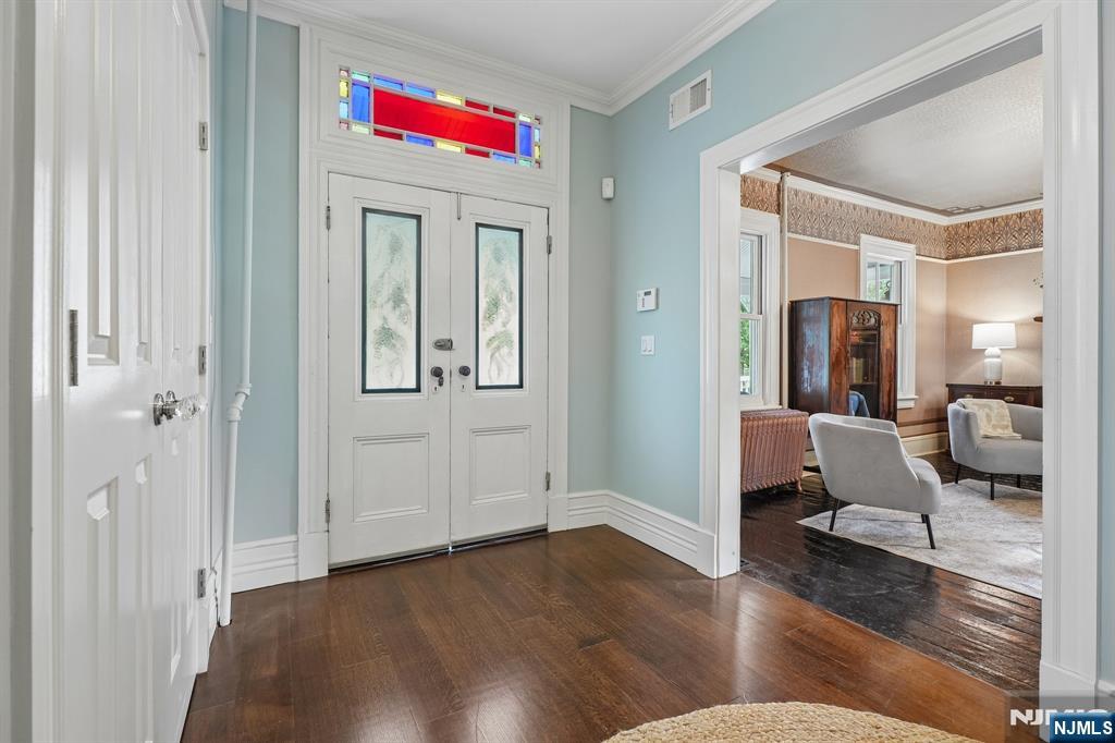 159 Center Avenue - Photo 4