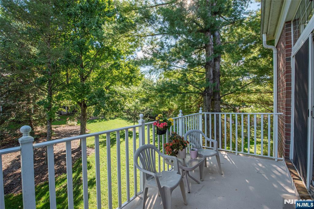 Photo 21 of Townhouse for sale at 1313 Four Seasons Dr, Wayne, NJ 07470 | MLS# 26037179 | Listing updated on 2026-10-06