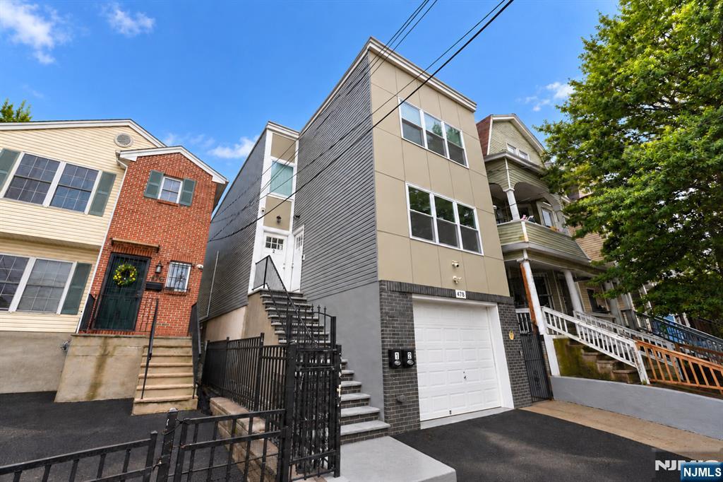 478 S 16th Street