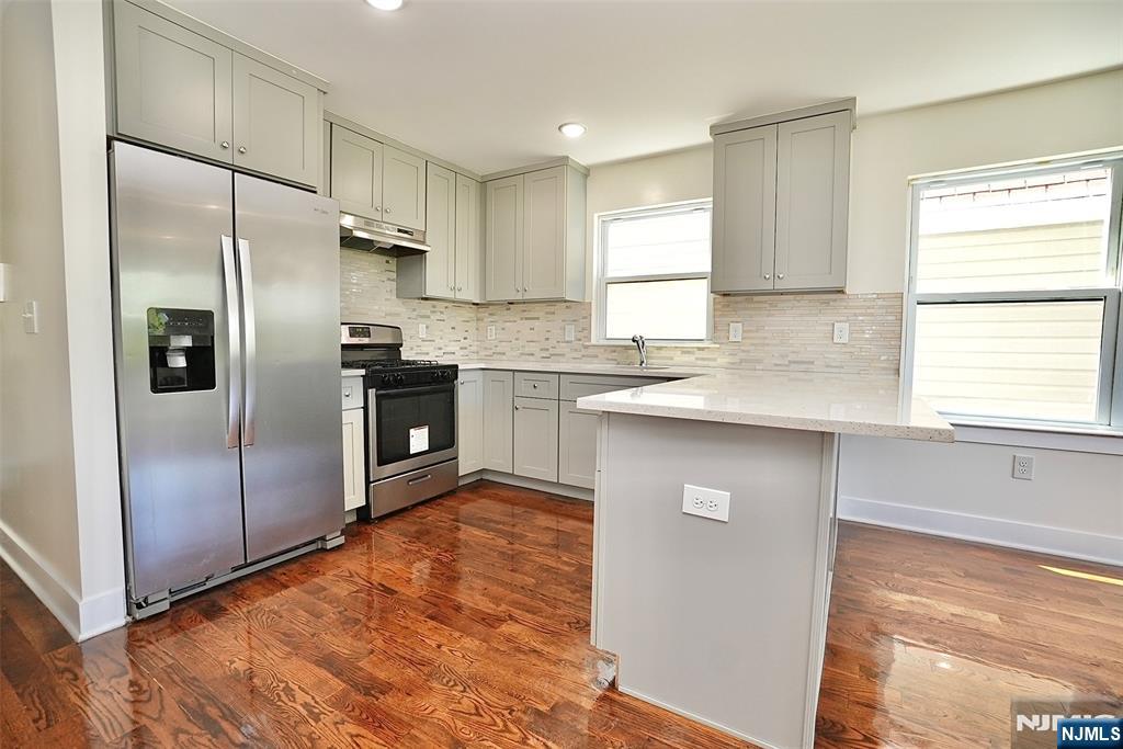 478 S 16th Street