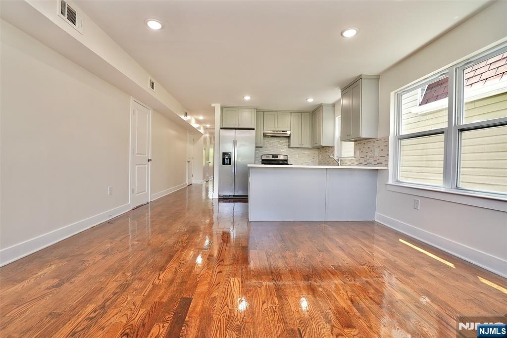 478 S 16th Street