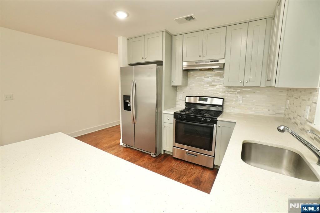 Photo 3 of Multi family home for sale at 478 S 16th Street, Newark, NJ 07103 | MLS# 26037196 | Listing updated on 2026-10-05