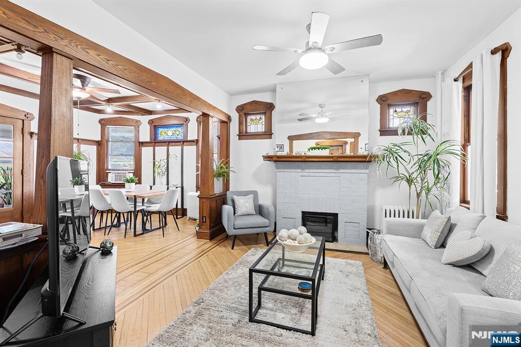 Photo 2 of Single family home for sale at 433 Stuyvesant Ave, Lyndhurst, NJ 07071 | MLS# 26037212 | Listing updated on 2026-10-04