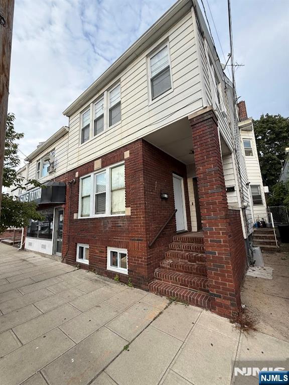 332 Belmont Avenue - Photo 4