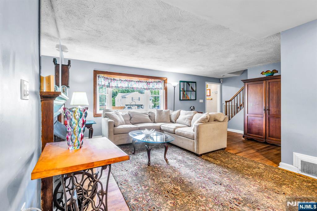 34 Salrit Avenue - Photo 5