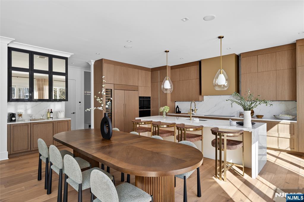 16-18 Paris Avenue #3 — photo 8
