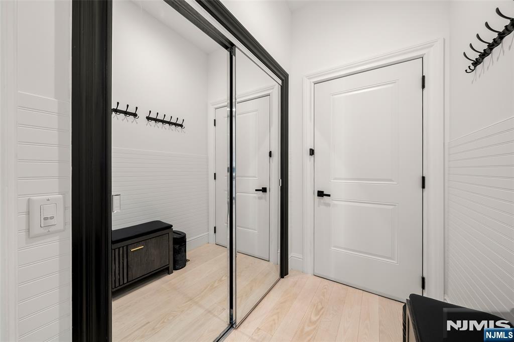 355 Summit Street — photo 16