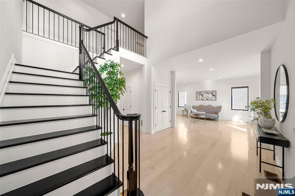 355 Summit Street — photo 18