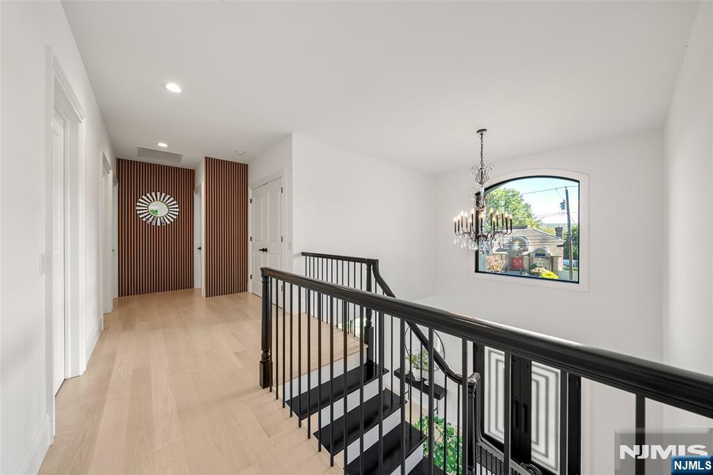355 Summit Street — photo 19