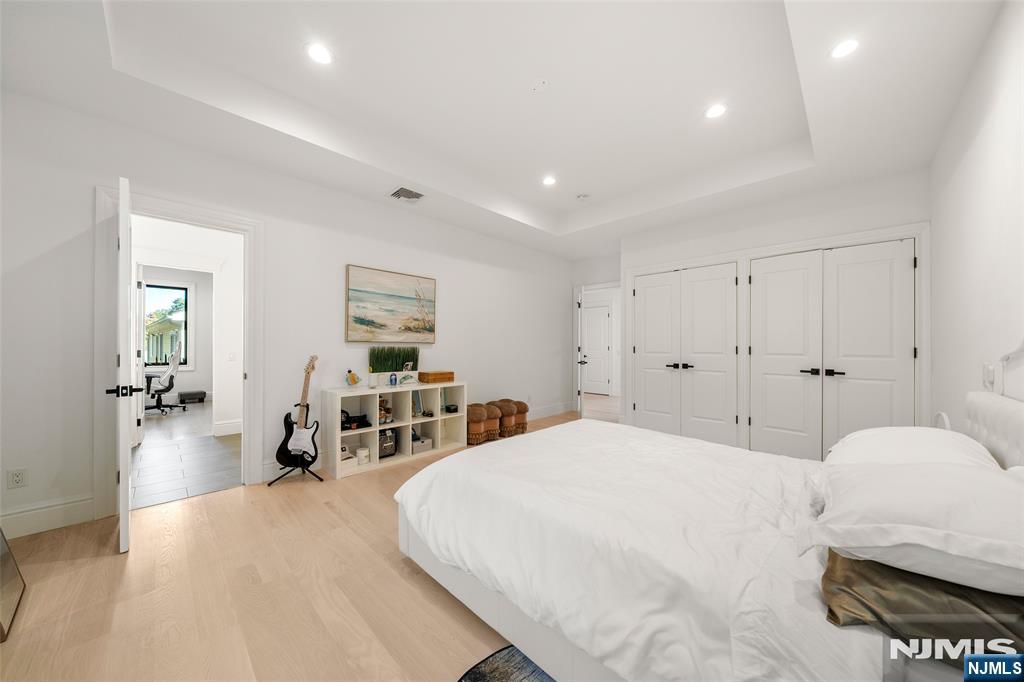355 Summit Street — photo 27
