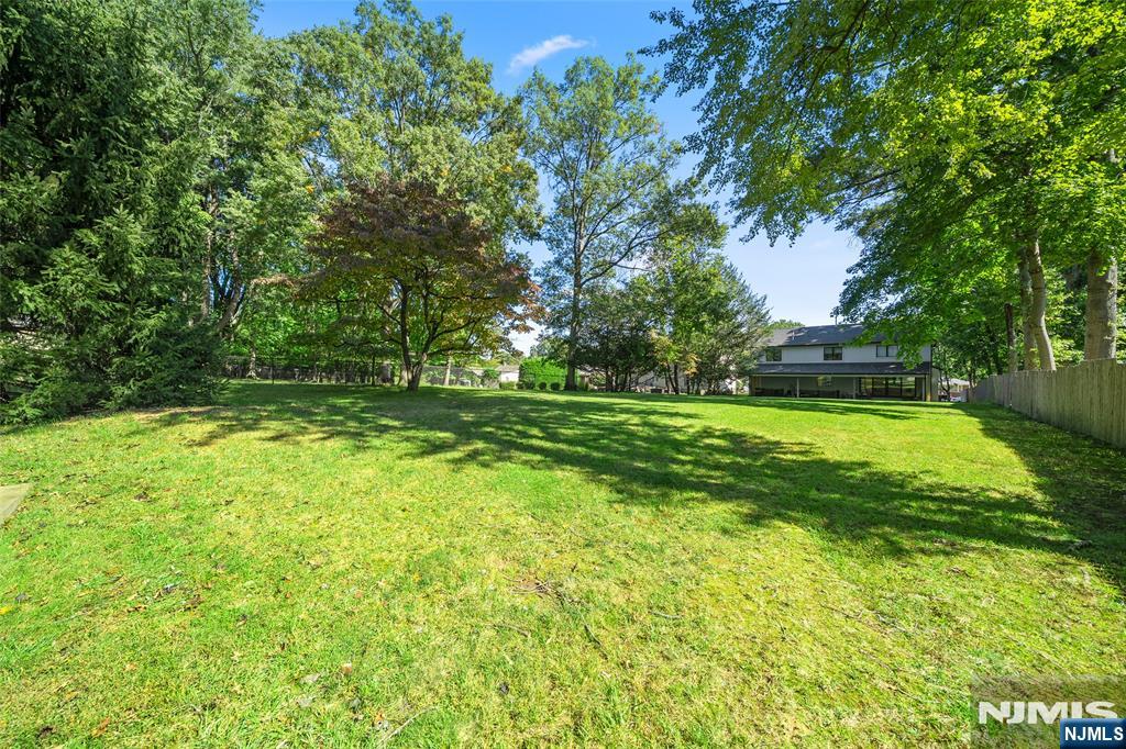 355 Summit Street — photo 41