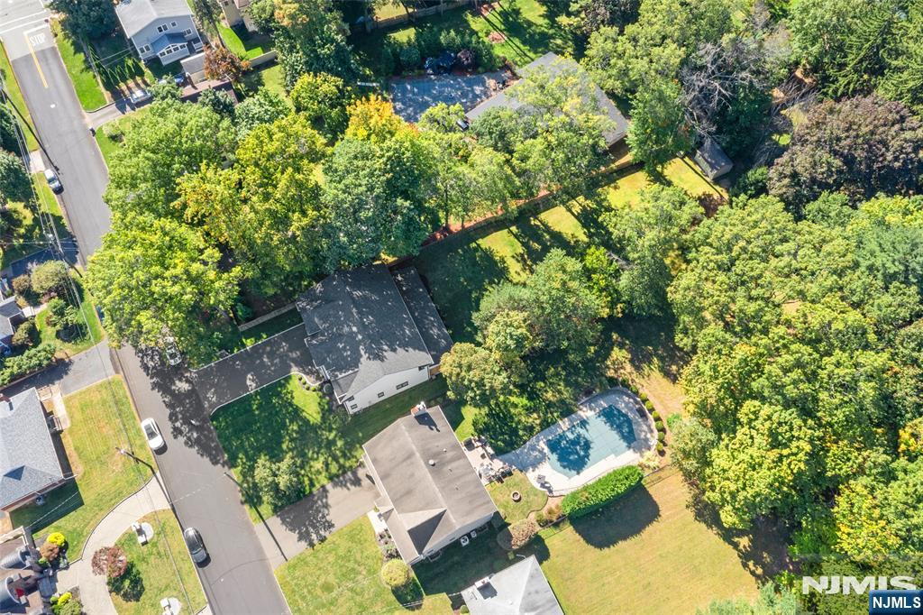 355 Summit Street — photo 45