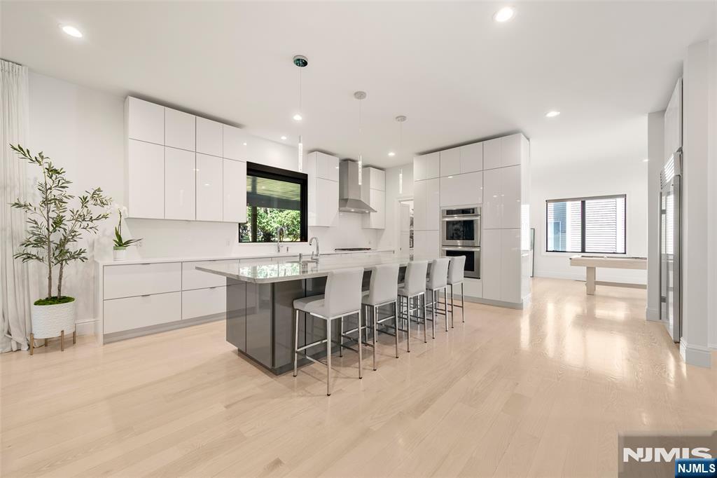 355 Summit Street — photo 7