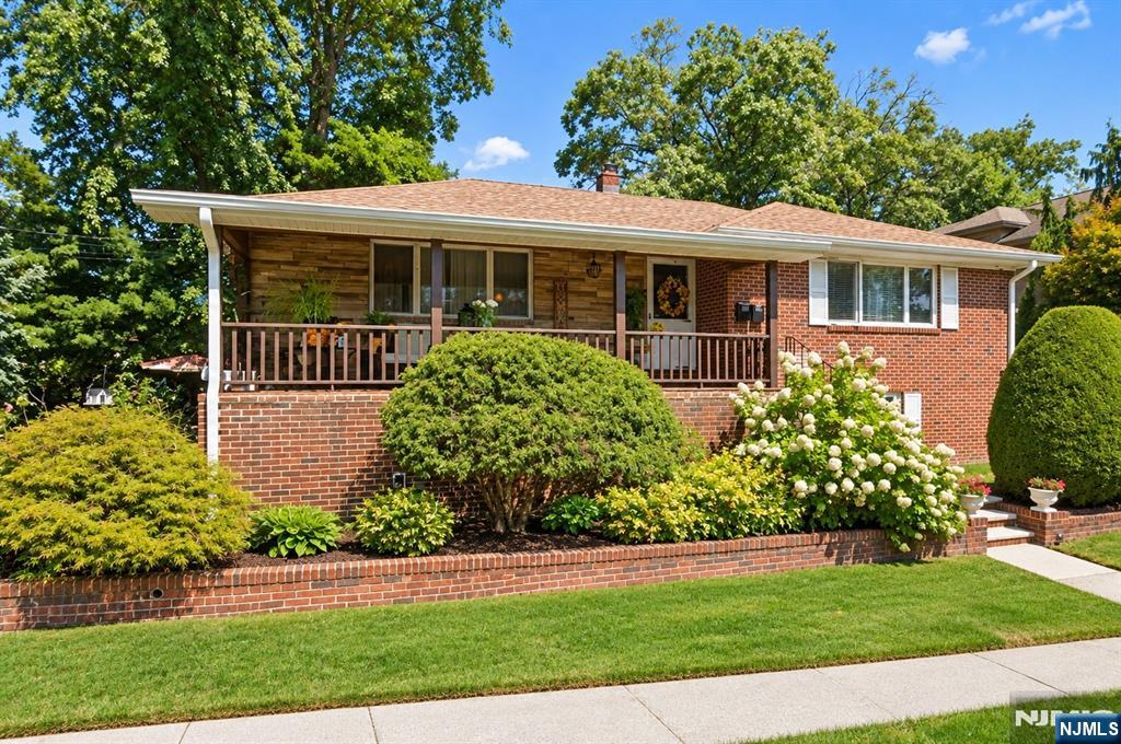 343 Tremont Avenue 2 - Photo 1