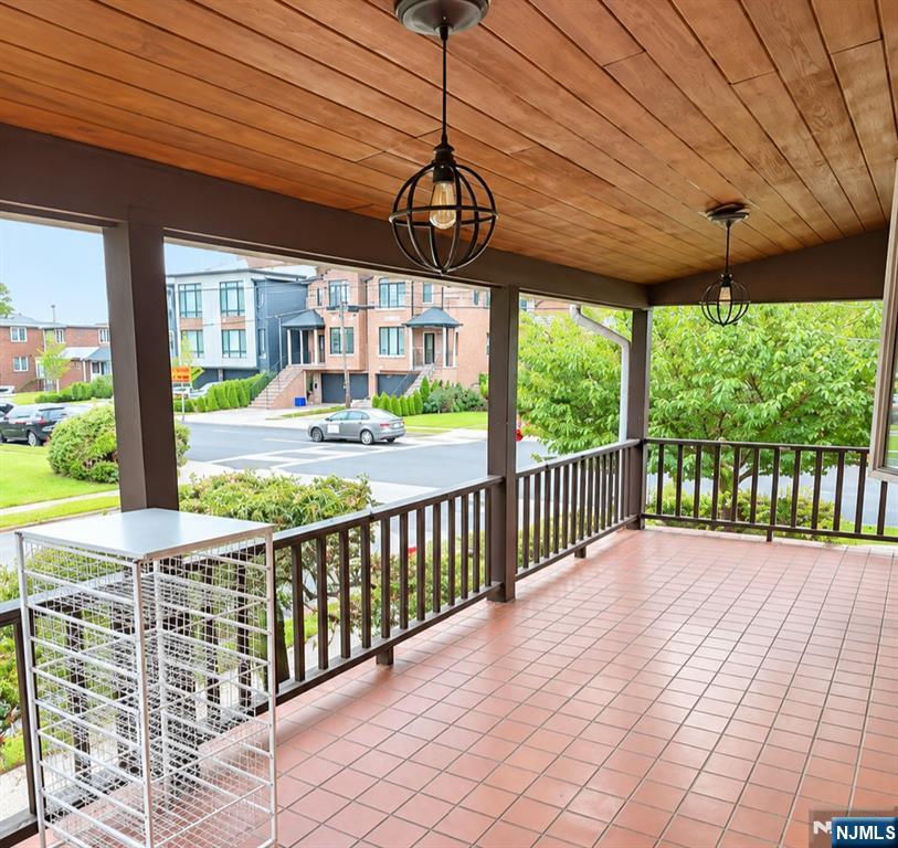 343 Tremont Avenue 2 - Photo 2