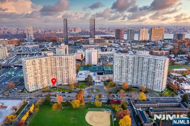 Photo 1 of Condo for sale at 2100 Linwood Ave #17E, Fort Lee, NJ 07024 | MLS# 26037283 | Listing updated on 2026-10-07