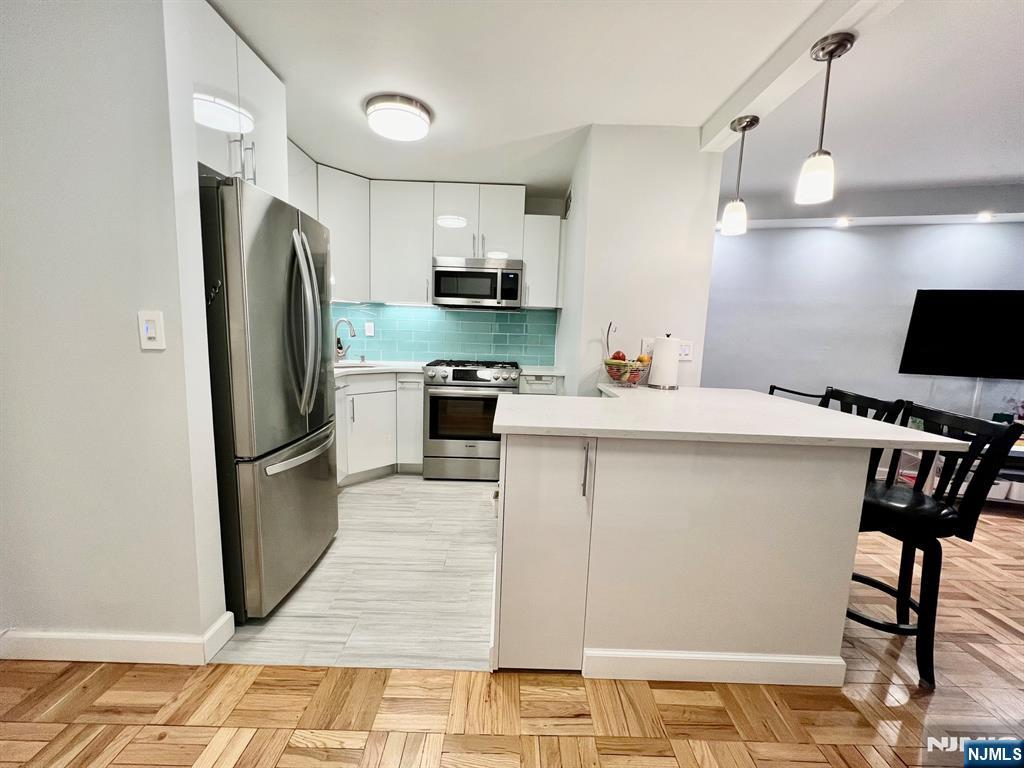 2100 Linwood Avenue 17E - Photo 5